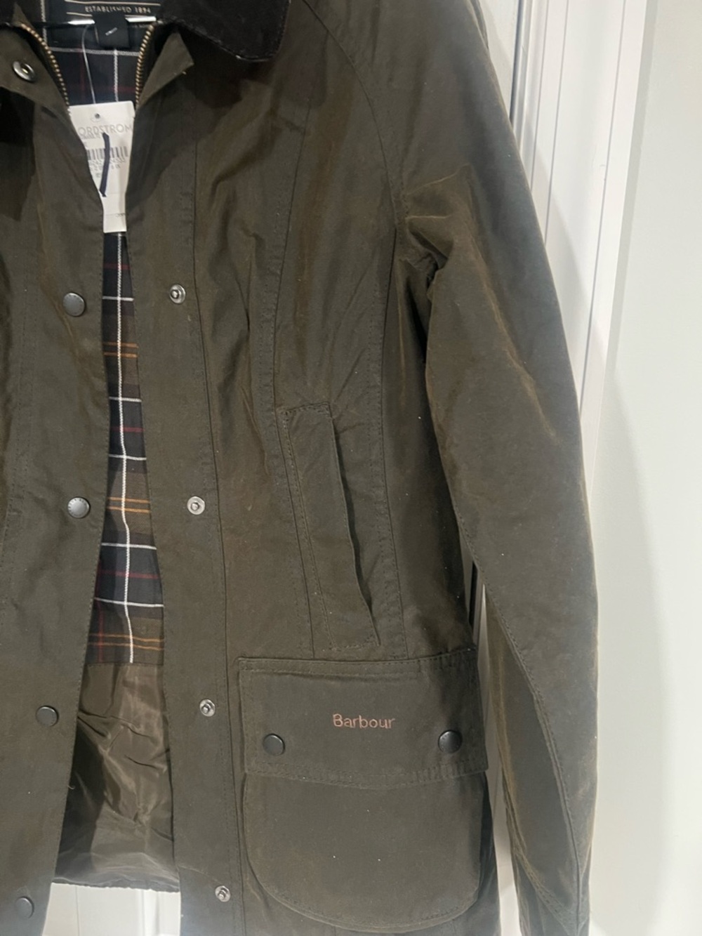 Barbour Women's Olive Beadnell Waxed Cotton Jacket Size 6 Like New - Picture 15 of 16